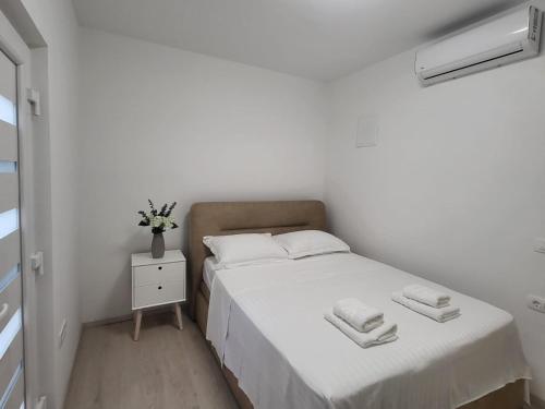 Room Natali with private bathroom and terrace