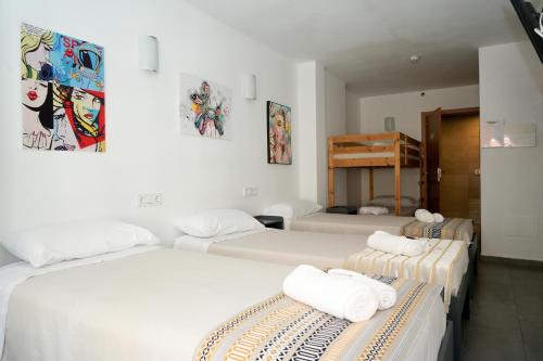 New Art Hostel - Albergue Juvenil photo 2