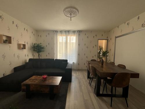 appartement type 5 proche circuit des 24h du mans