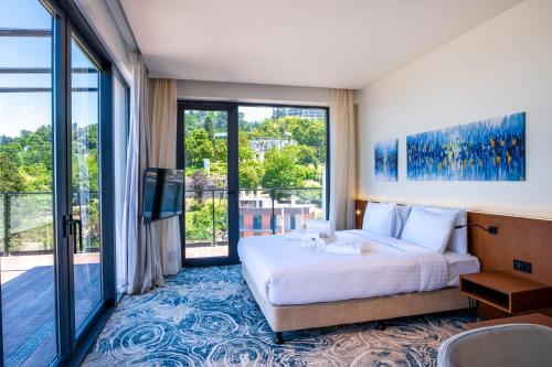 Gallery image of GREENWOOD in Batumi