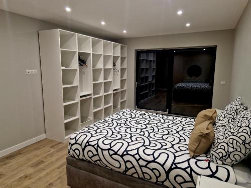 Postel nebo postele na pokoji v ubytování Maison plain-pied pour 8 personnes