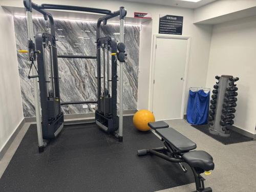 Fitness centrum a/nebo fitness zařízení v ubytování Resort Style Studio