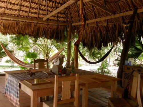 Fotografie z fotogalerie ubytování Pajarito Eco-Lodge frente al mar v destinaci Cedro
