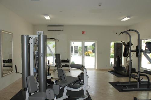 Pusat kecergasan dan/atau kemudahan kecergasan di La Vista Azul Resort - Studio