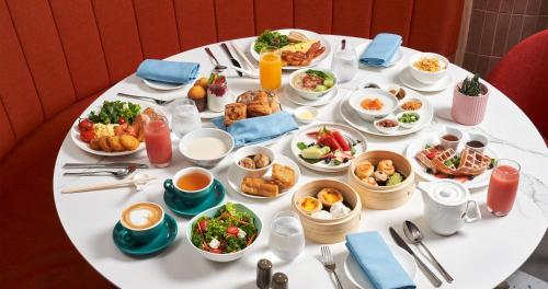 Mad på hotellet eller i nærheden