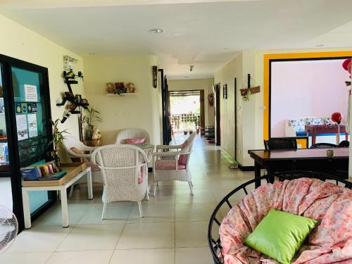 Posezení v ubytování Na Na Doo Homestay