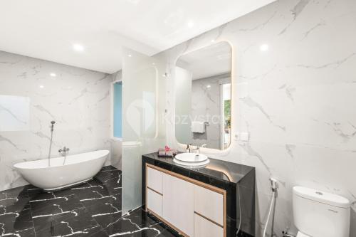 Koupelna v ubytování Kana Village Villa by Kozystay - Near Canggu