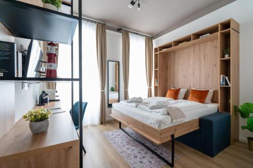 Lake Suite, Self Check-In by HM