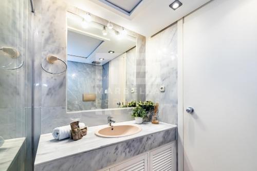 Marbella Luxury Dúplex 106 close to the beach