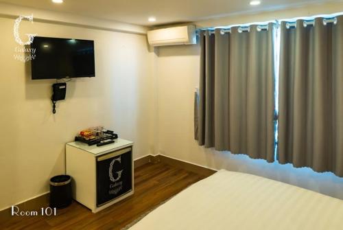 Televisyen dan/atau pusat hiburan di Galaxy Hotel