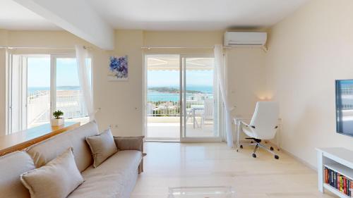 Raise Riviera Panoramic Sea View apartment