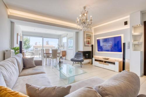 Saronida Hills private Pool