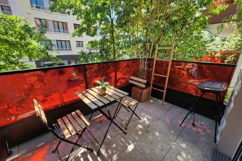 Zdjęcie z galerii obiektu Studio 30m2 near Paris w mieście Boulogne-Billancourt