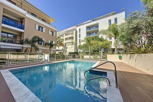 Le Secret Garden - 3-room apartment with pool - Palm beach