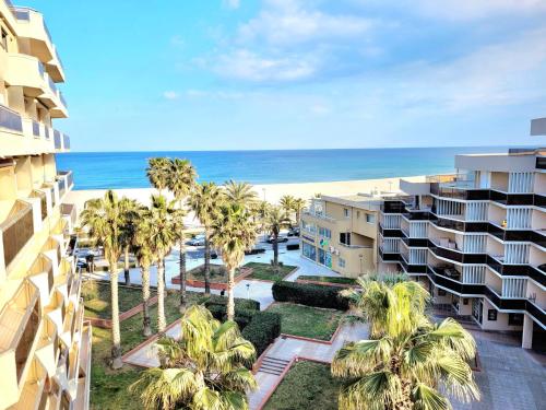 Canet-en-Roussillon T3 - 4 pers, CLIM, WIFI, PARKING, Loggia, 3 étoiles - FR-1-794-139