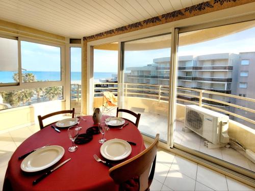 Canet-en-Roussillon T3 - 4 pers, CLIM, WIFI, PARKING, Loggia, 3 étoiles