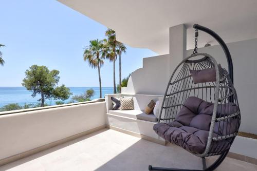Renovated apt Douro - balcony right at the sea
