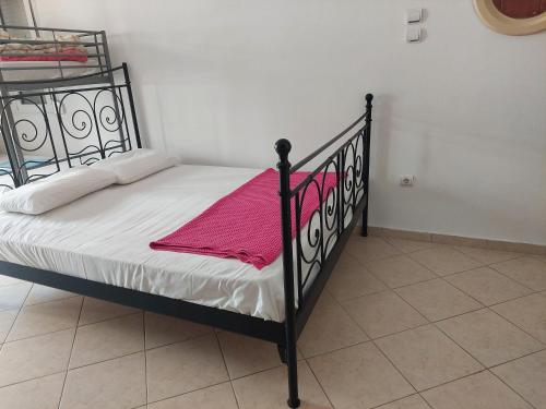 Monastiraki apartment near Acropolis