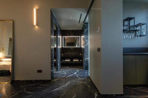 Ein Bett oder Betten in einem Zimmer der Unterkunft Suite 26 Rimini