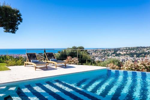 VILLA ADRIANA VI4411 By Riviera Holiday Homes