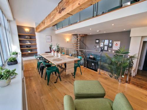 3 Bed Piccadilly Duplex City Centre photo 17