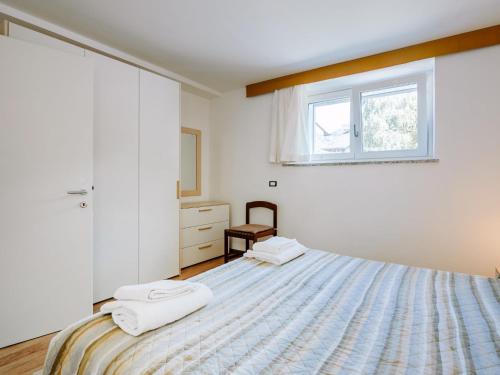 Apartment Casa Polla-1 by Interhomeにあるベッド