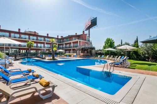Πισίνα στο ή κοντά στο Hotel Isla de La Garena