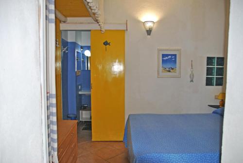 Voodi või voodid majutusasutuse Villa Giulia Resort with private pool and stunning sea views toas