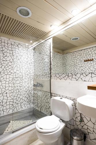 Gambar di galeri bagi Pine home di Skiathos Town