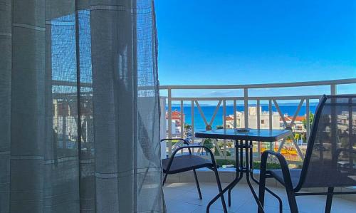 Gallery image of PROPERSTAY 107 - Villa Sea View Polychrono in Polykhrono