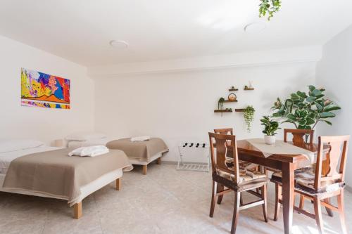 Covino House by Dimorra