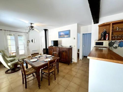 Maison St-Georges-d'Oléron avec piscine privée et véranda, 4 couchages, proche plage - FR-1-246A-312