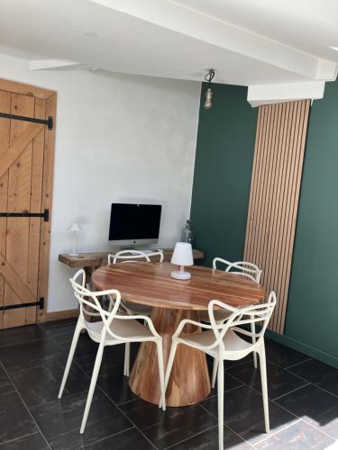 Photo de la galerie de l'établissement Sur les toits dArles, à Arles