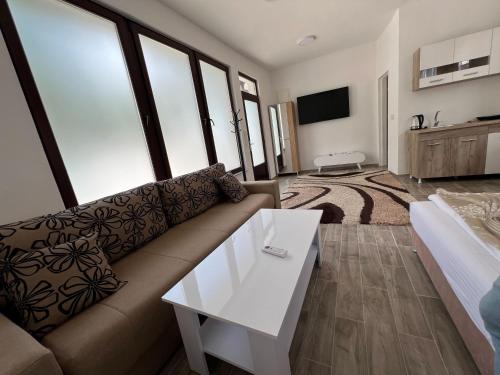 Η κουζίνα ή μικρή κουζίνα στο Bella Heart of Old Town