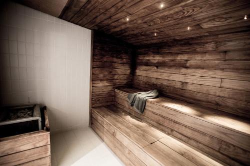 Clarion Hotel Amaranten Image