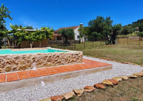 Foto Quinta Dormmimo a Hidden Gem with Pool near Tomar 1