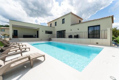 Villa spacieuse et accueillante