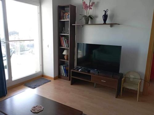 Fotografie z fotogalerie ubytování Appartement Proche Commerces avec Grande terrasse et Piscine v destinaci Roses