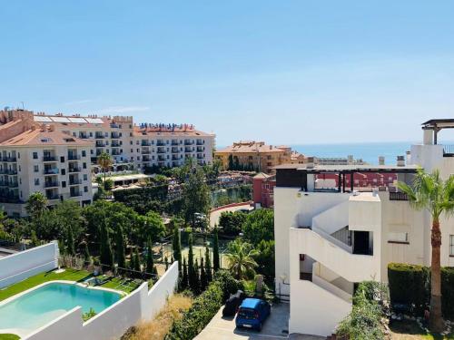 Fantástico dúplex con piscina, parking & solárium