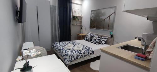 White studio near the Acropolis