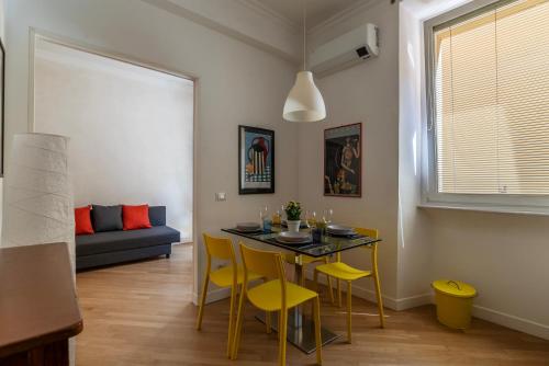 Valenziani Escape - Pretty Homes