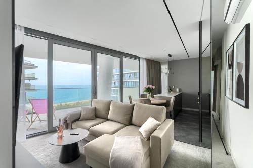 Your Holidays Wave D976