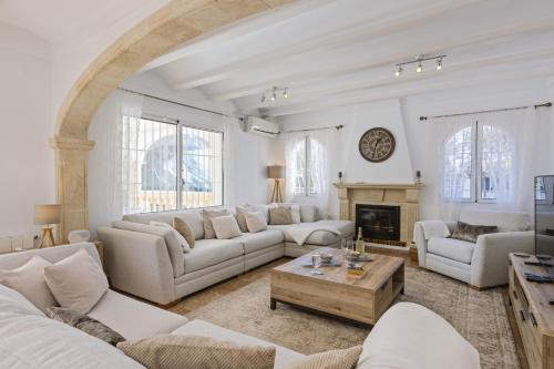 Casa Mitra