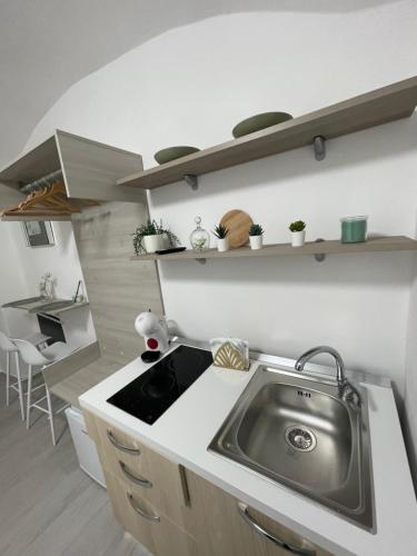 Titti House