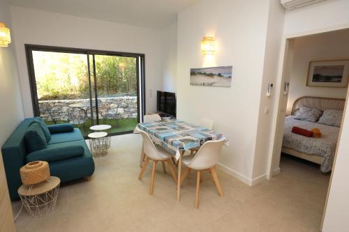 T2 neuf sur jardin proche plage