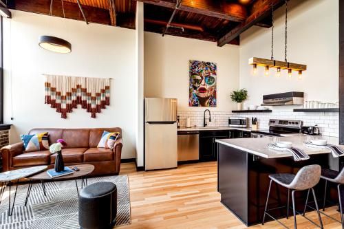 Dapur atau dapur kecil di The Saddlery Madison