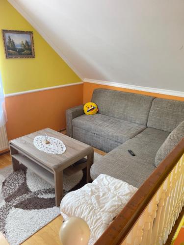 Ruang duduk di Ili Vendégház