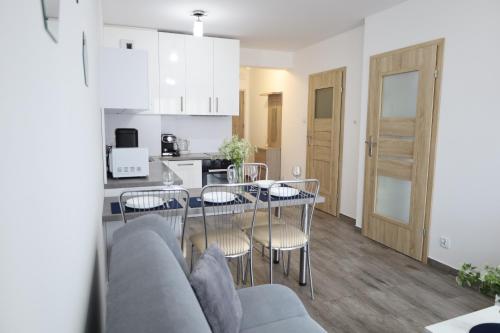 Leśne Tarasy 45a, Dziwnówek