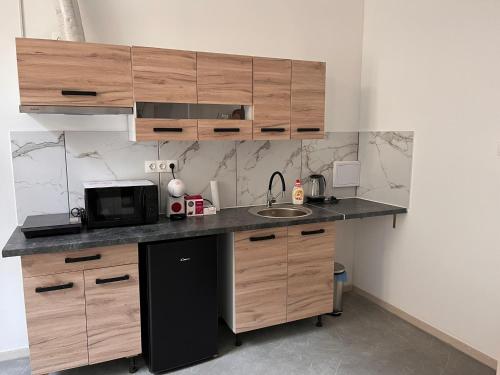 MaNo Studios Budapest I 1092 Budapest, 1092 Budapest, Hőgyes Endre utca 3. kép - 3