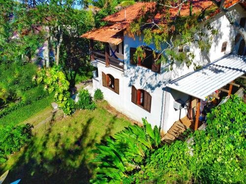 Κήπος έξω από το Camping Green house